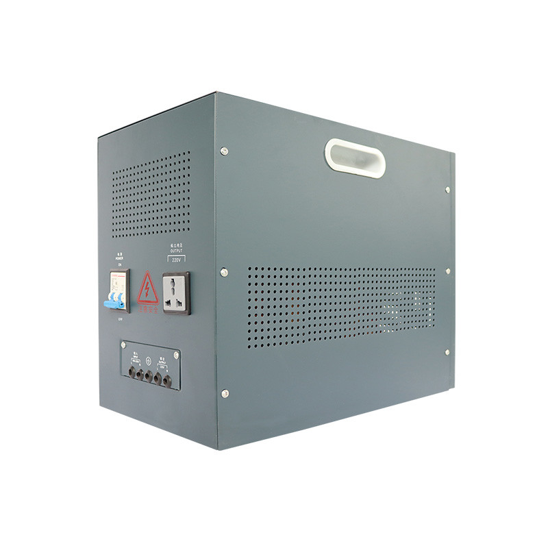 उच्च गुणवत्ता वाला एकल चरण स्वचालित वोल्टेज स्टेबलाइजर 10KVA एसी पावर स्टेबलाइजर अच्छी कीमत के साथ