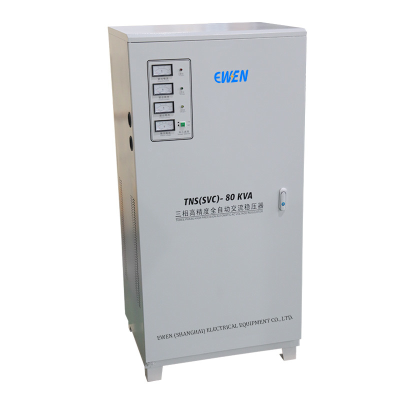 80KVA तीन चरण औद्योगिक वोल्टेज स्टेबलाइजर सर्वो मोटर के साथ स्वचालित वोल्टेज नियामक 380VAC 400VAC