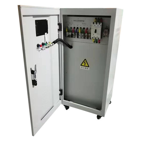 3 चरण एवीआर वोल्टेज स्टेबलाइजर स्वचालित विनियमन 50 हर्ट्ज 45KVA रेटेड क्षमता