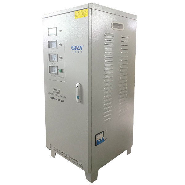 TNS-15KVA तीन चरण उच्च परिशुद्धता सर्वो मोटर प्रकार स्वचालित एसी वोल्टेज नियामक